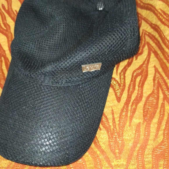 XL size tshirt but it will fit to XXL - Picture 13 of 14